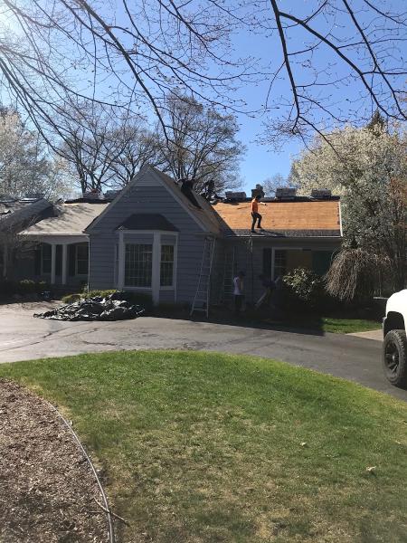 Bob's Roofing Company