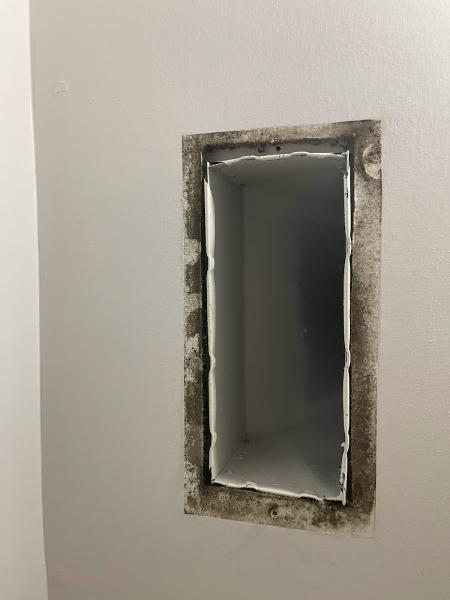 Minus Mold