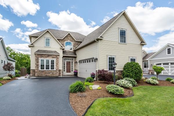 Meghan Gould at Hunt Real Estate ERA