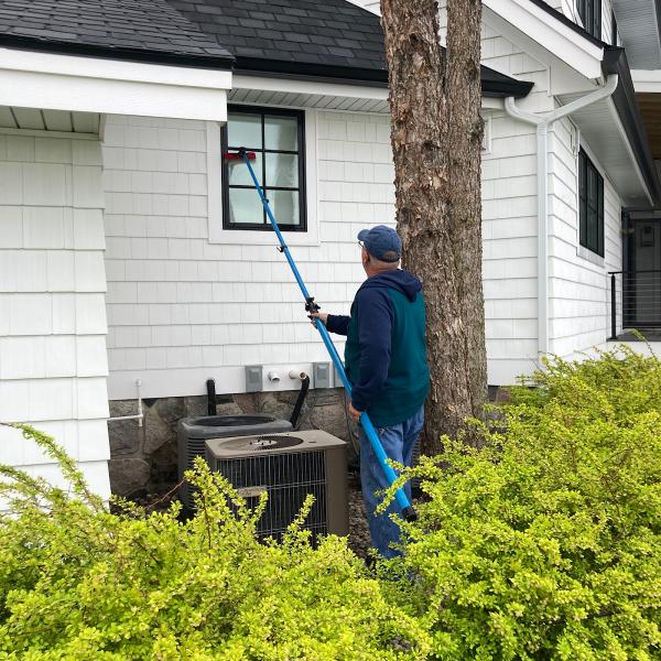 Dutch-Touch Window Cleaning