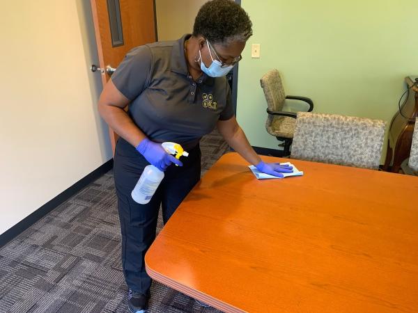 K&T Cleaning Services LLC