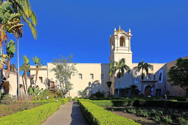 DLF De La Fuente Construction