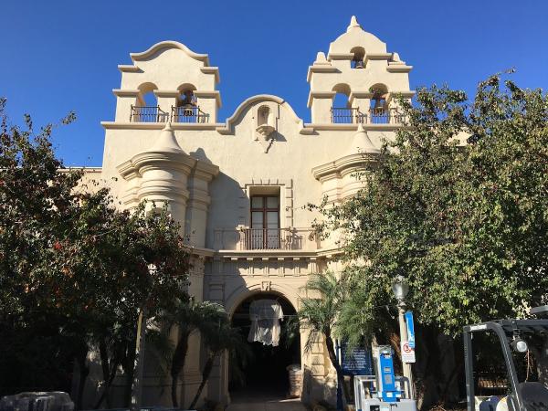 DLF De La Fuente Construction