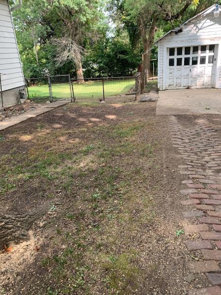 Thomas Lawn Care Service