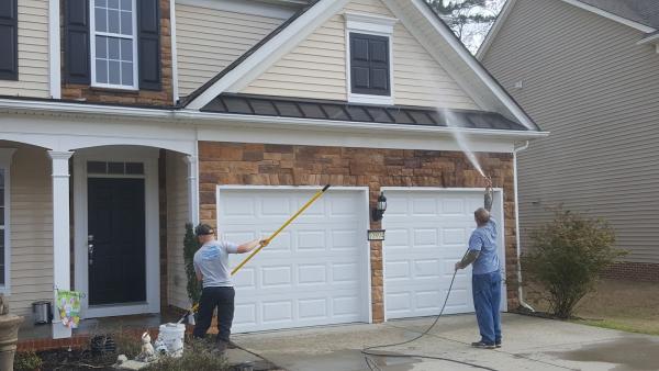 Sloops Pressure Washing