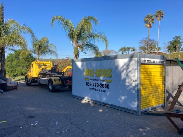 Mi-Box Moving & Mobile Storage