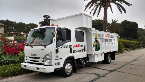 Same Day Junk Hauling by Ignacio