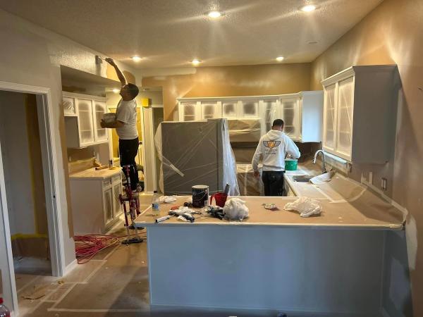 Henry's Painting & Contracting