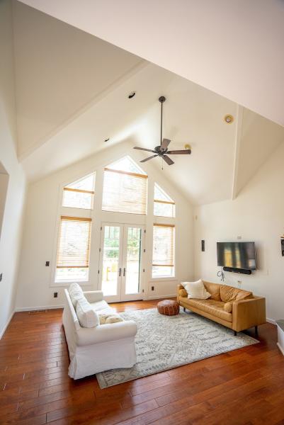 Davis Painting & Decorating