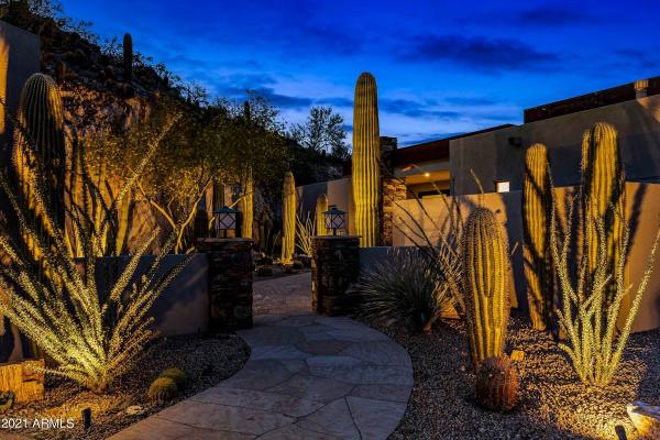 Michele Tyler: Luxury Real Estate Agent: Delex Realty Scottsdale
