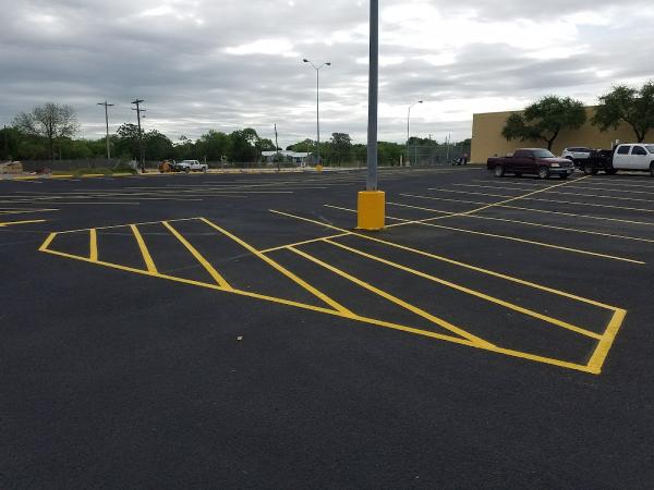 Ace Parking Lot Maintenance