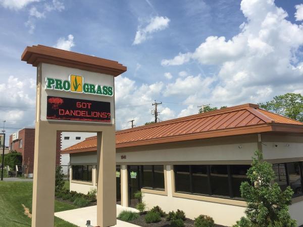 Pro Grass Inc.