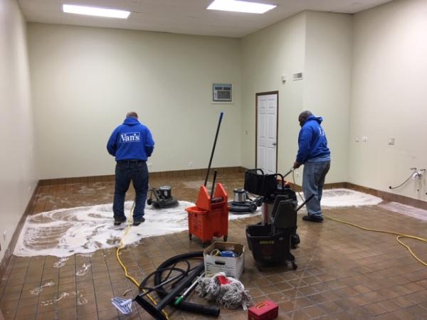 Van's Building Service