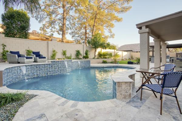 Luxe Outdoor Environments