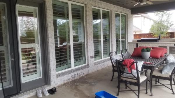 Detailed Window Cleaning