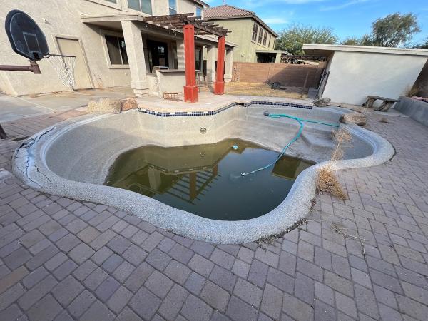Sunny Life Pool Service & Repair LLC