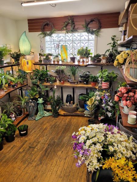Royal Victorian Garden Center and Bob Witsaman Landscaping Inc.