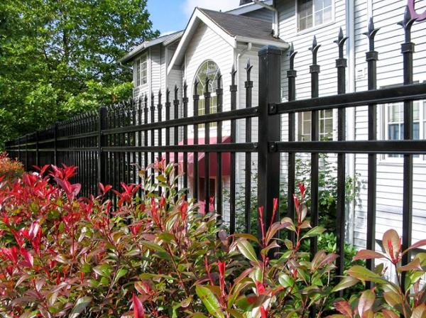 Metropolitan Fence