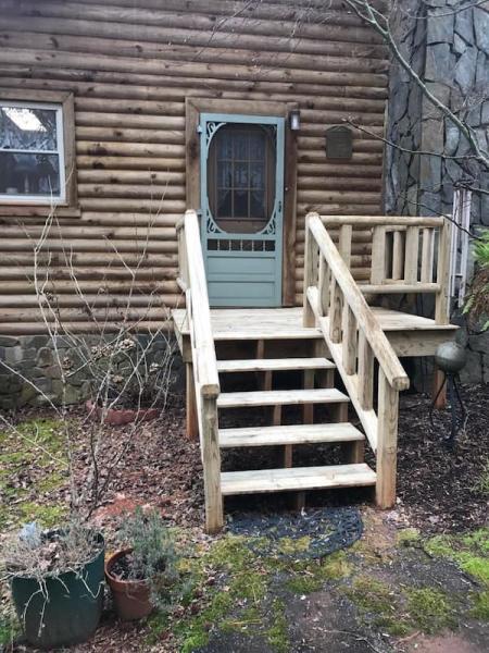 Dillenger Pressure Washing