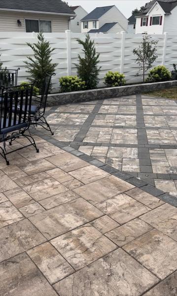 Estrada Landscaping & Services