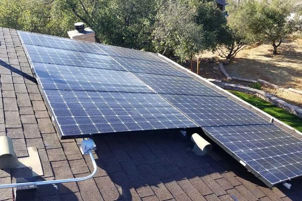 Living Green Solar