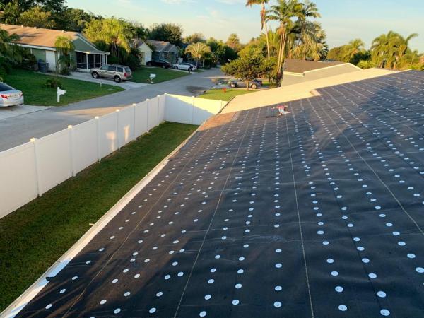 Sombrilla Roofing
