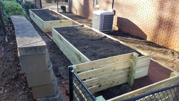 Cutting Edge Landscaping