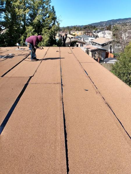 JR Roofing and Gutters
