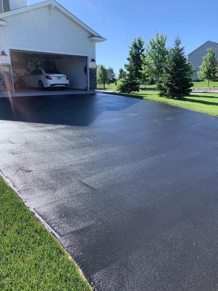 Eds Asphalt Sealcoating