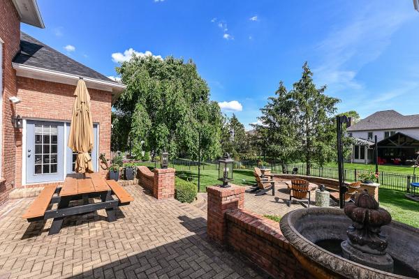 Exp Realty