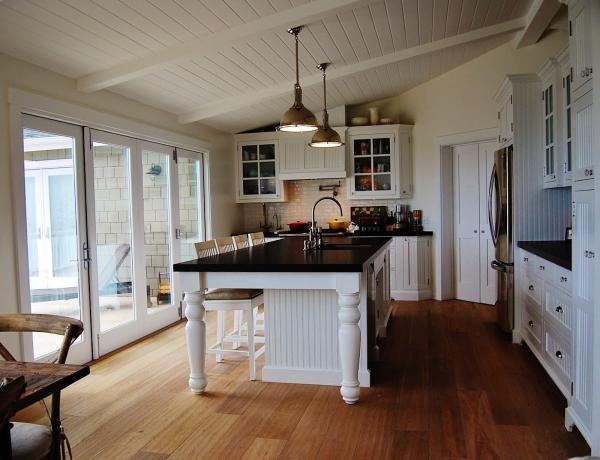 Carpinteria Cabinet Co