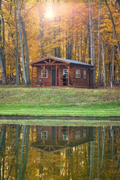 Summit Rustic Cabins