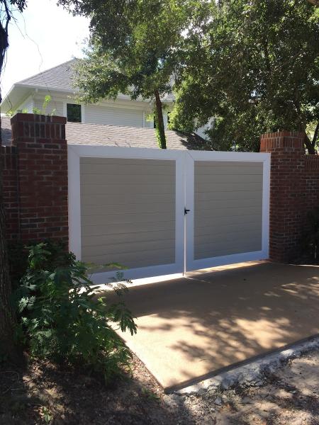 Four Corners Fence LLC
