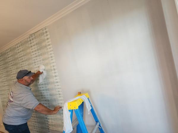 Robinson's Painting & Home Improvement LLC