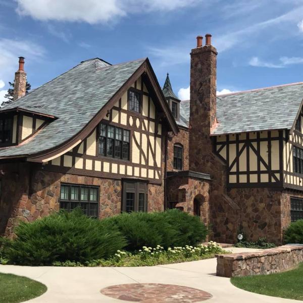 Harvey's Five Star Roofing