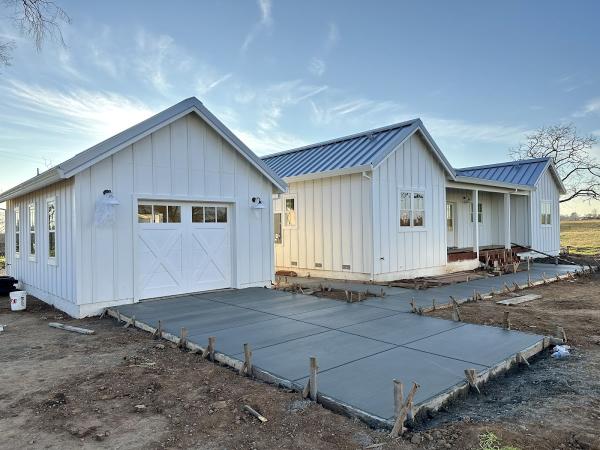 Ideal Concrete Co.