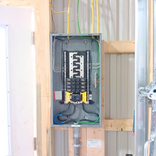 Estevez Electric L.l.c.