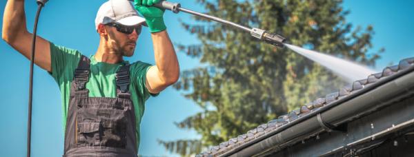 Milwaukee Power Washers
