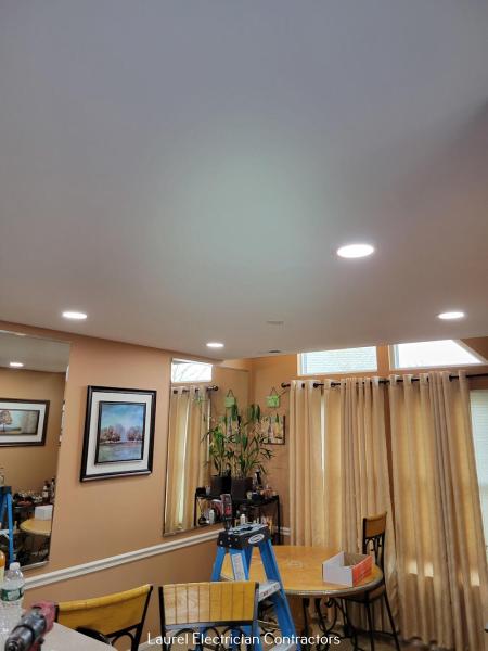 Seals Electric LLC
