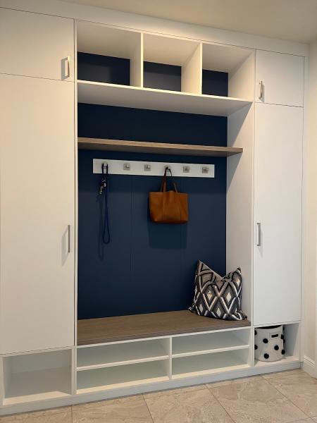 Handmade Cabinets LLC