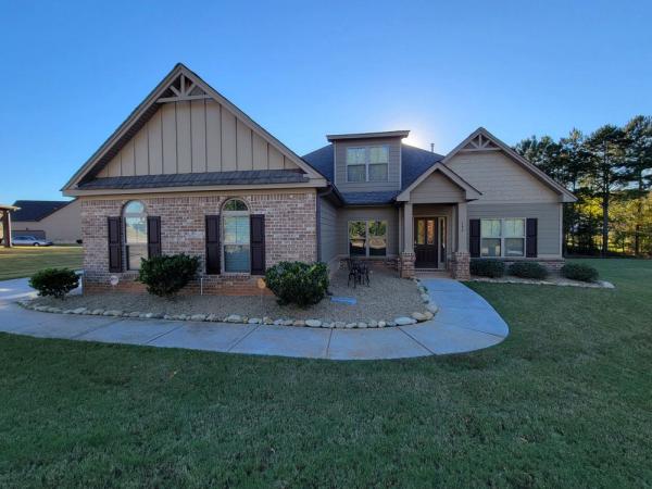 Creativo Painting Llc