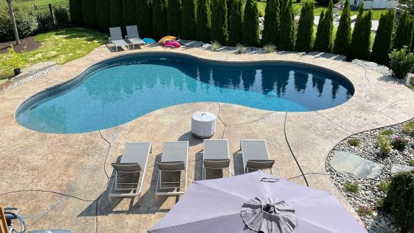 Helios Pools LLC