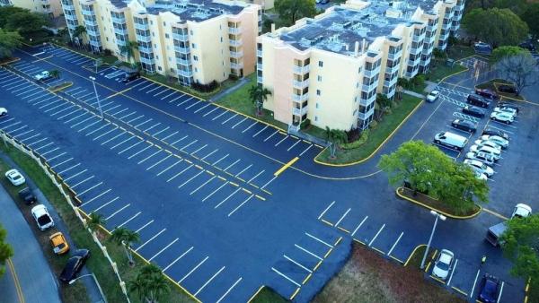 First Class Asphalt Sealcoating