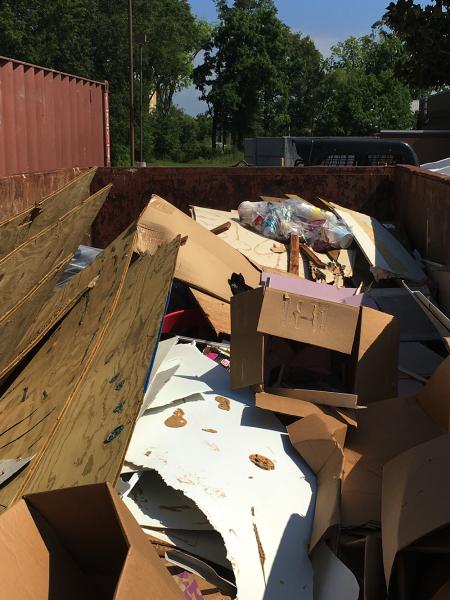 Dynamite Dumpsters LLC