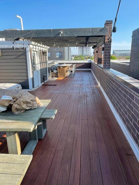 Deck Delta