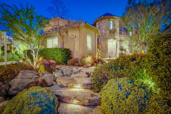 New California Gardens