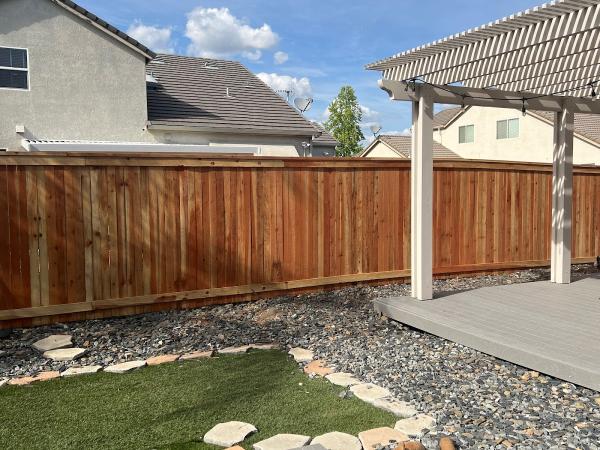 Top Rail Fence