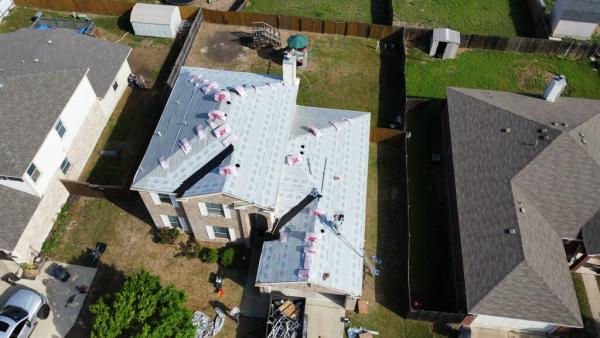 Paramount Roofing and Solar