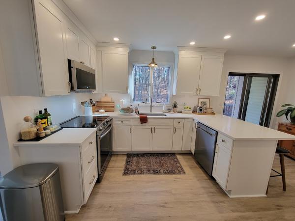 Jakes Cabinets & Flooring