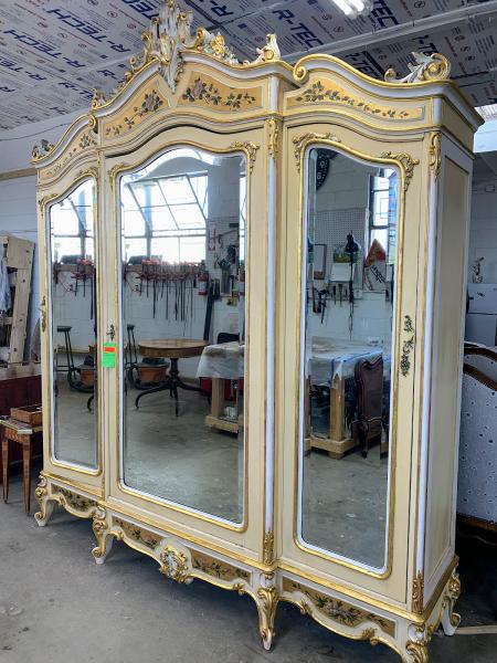 Velez Antique Restoration